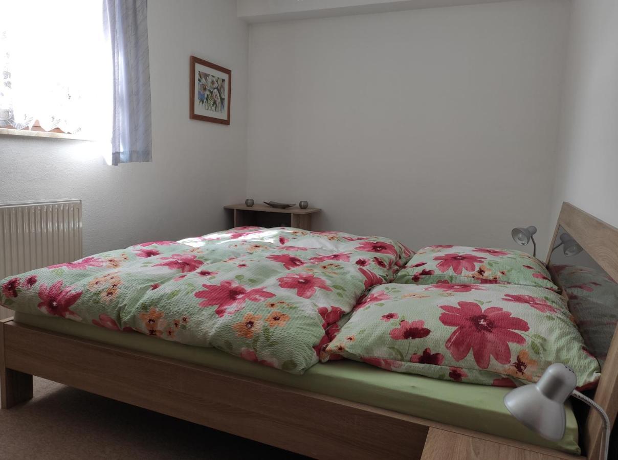 Ferienwohnung An Der Bimmelbahn - Familie Lange クロルト・オーバーヴィーゼンタール エクステリア 写真